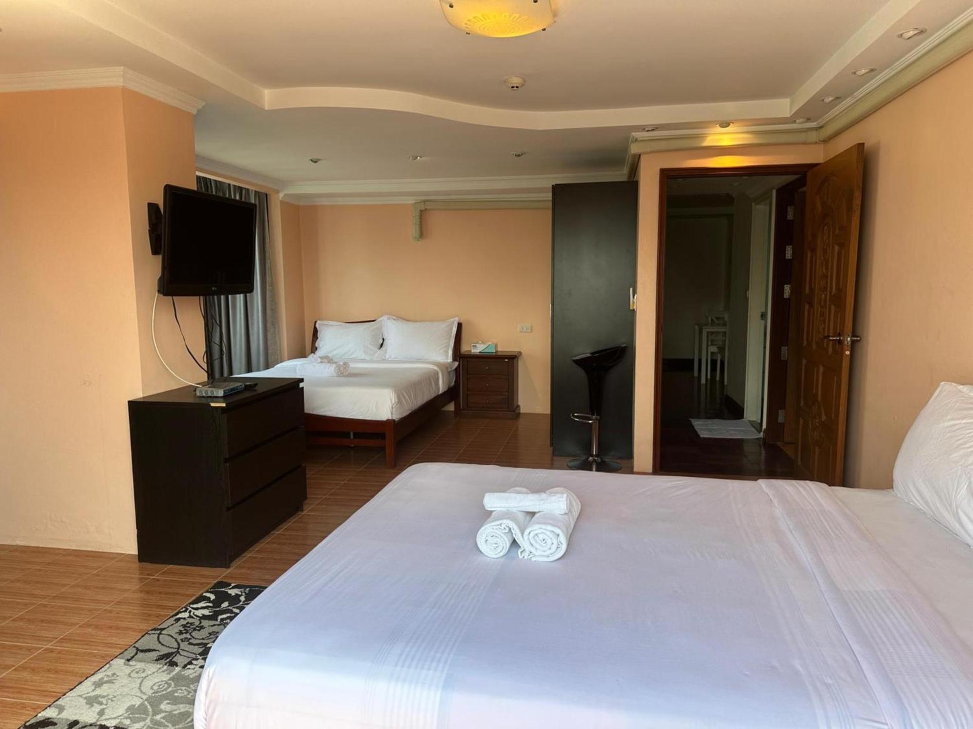 Apartment Fully Furnished Omni Tower Nana - Sukhumvit Soi 4 Bangkok