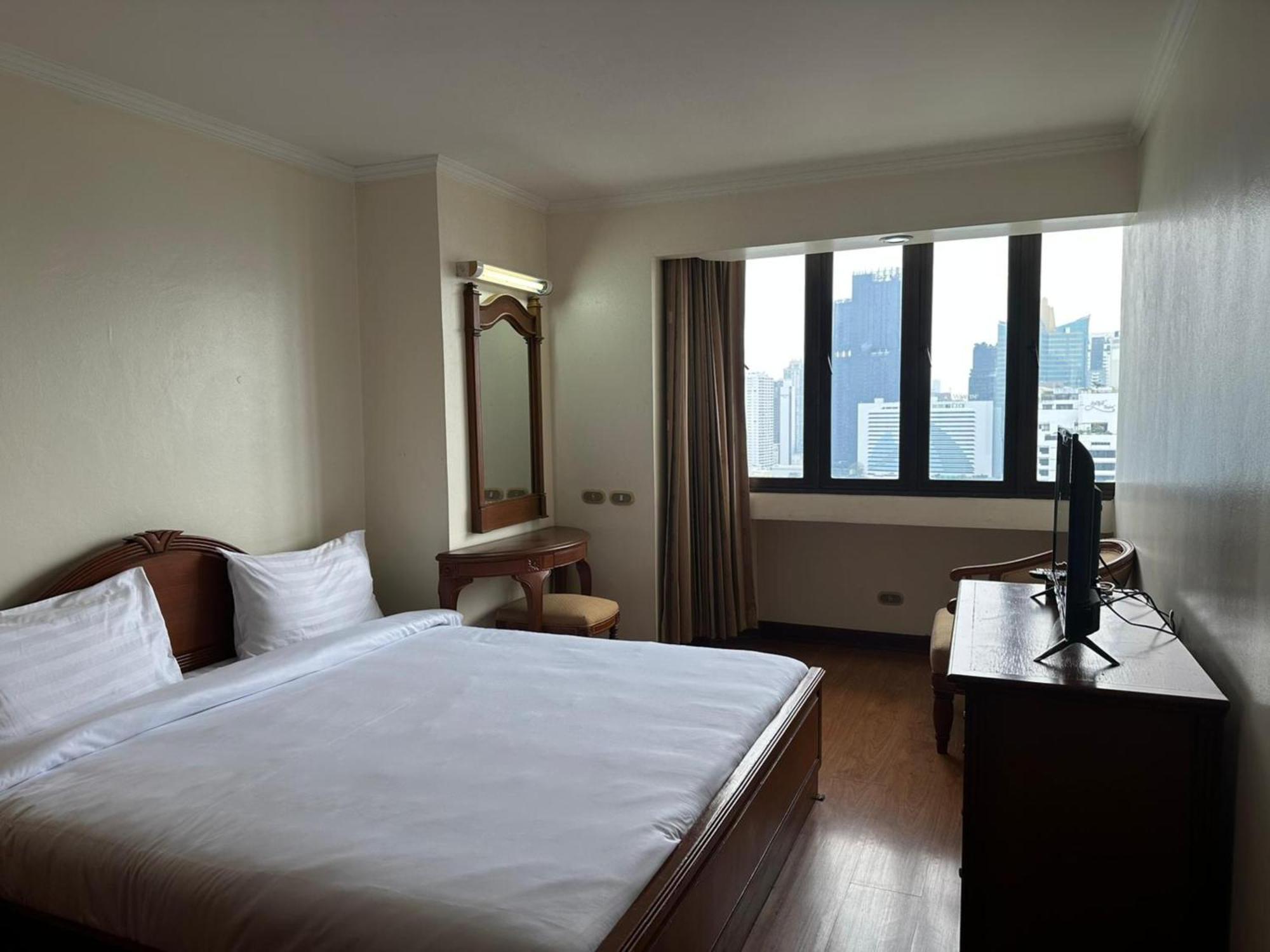 公寓 Fully Furnished Omni Tower Nana - Sukhumvit Soi 4 曼谷