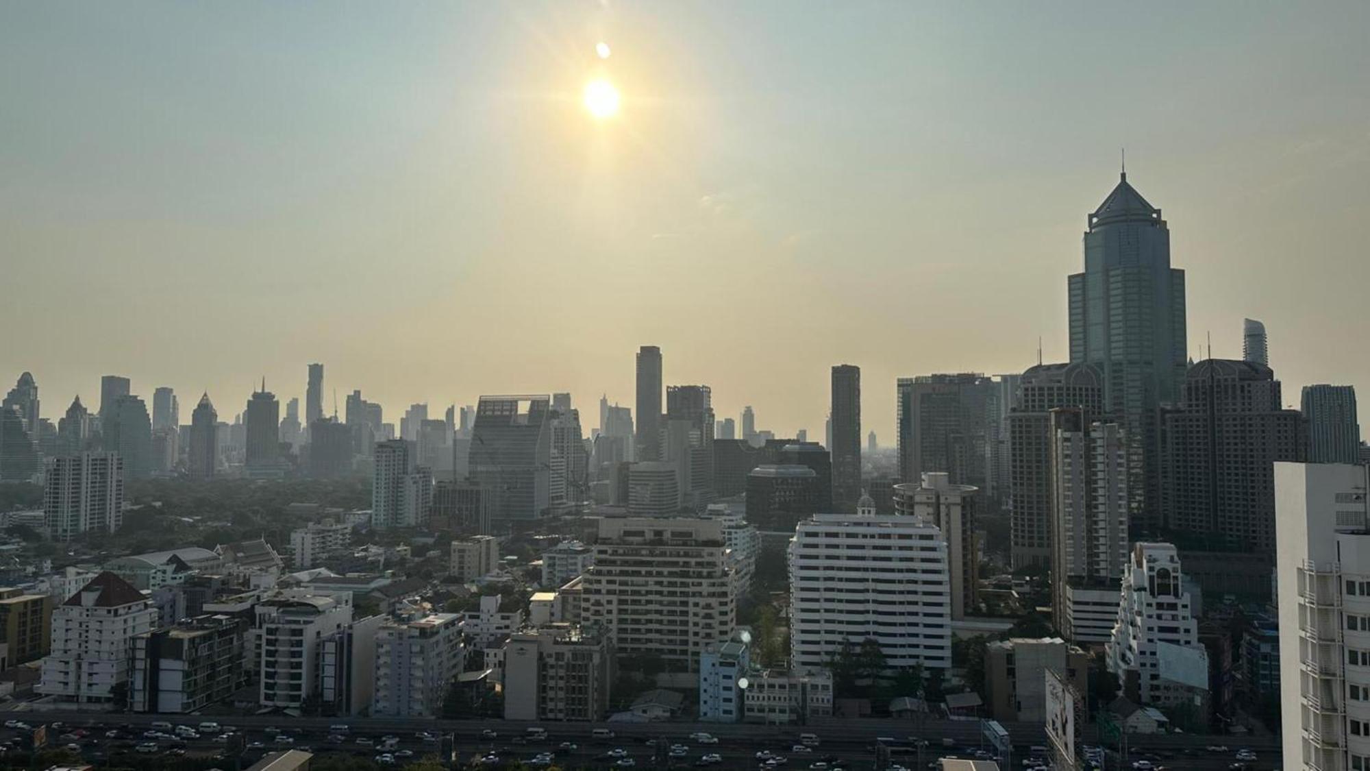 Fully Furnished Omni Tower Nana - Sukhumvit Soi 4 公寓 *