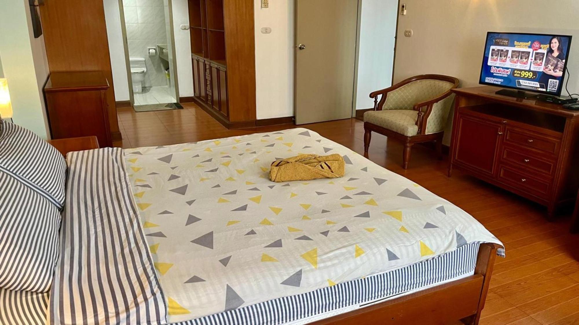 公寓 Fully Furnished Omni Tower Nana - Sukhumvit Soi 4