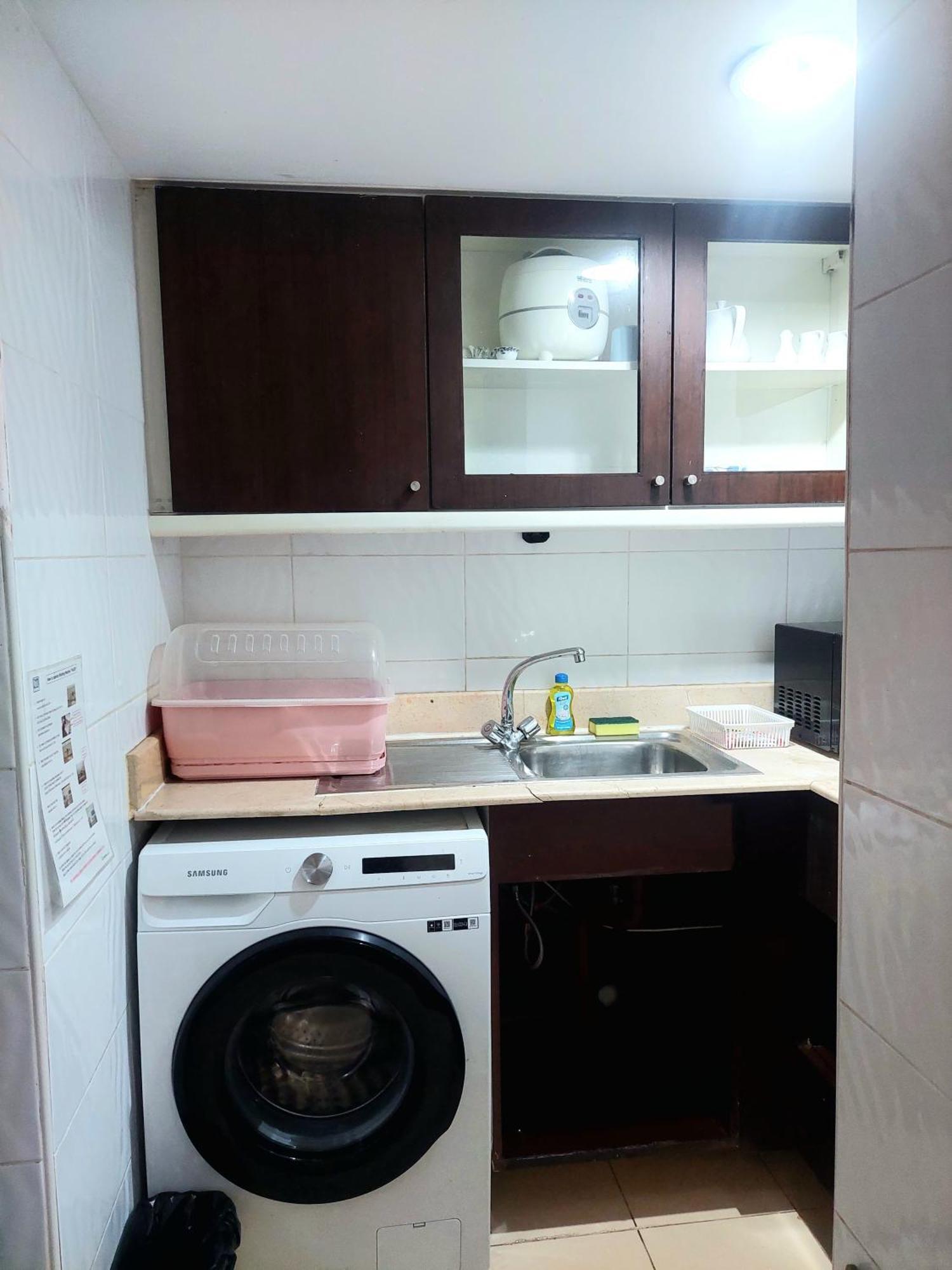 Fully Furnished Omni Tower Nana - Sukhumvit Soi 4 * 曼谷